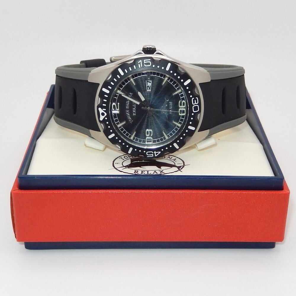 NWOT - Tommy Bahama Relax Men's Watch - LX1002 A126 - 10 ATM - 330 Ft. Water Res